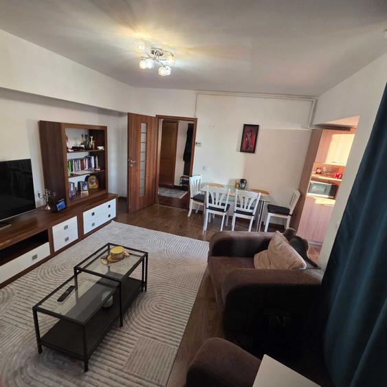 Apartament cu 2 camere decomandat în Nicolae Grigorescu