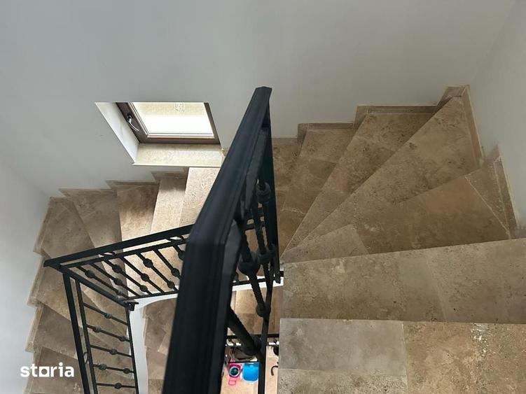 Apartament cu 3 camere decomandat în Blejoi