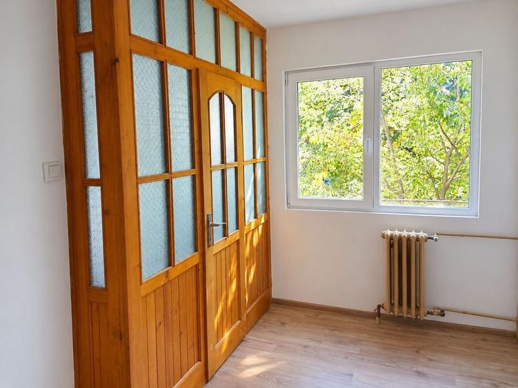 Apartament cu 2 camere nedecomandat în Șagului