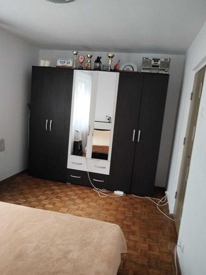 Apartament cu 2 camere semidecomandat în Valea Rosie