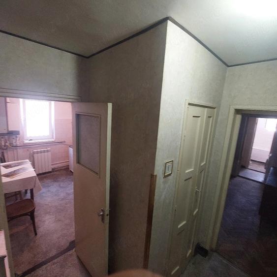 Apartament cu 2 camere semidecomandat în Ultracentral