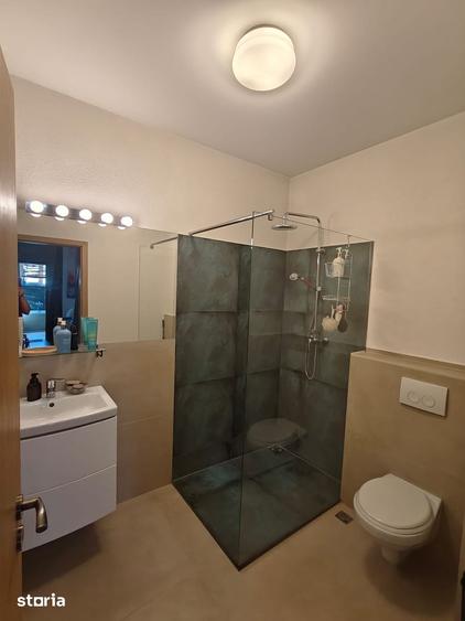 Apartament cu 3 camere în Mărăști