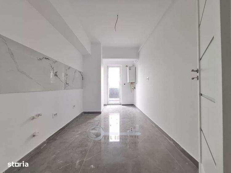 Apartament cu 3 camere decomandat în Galata