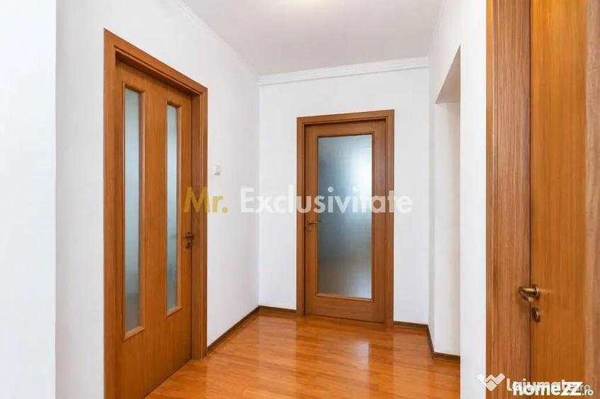 Apartament cu 3 camere decomandat în Ultracentral