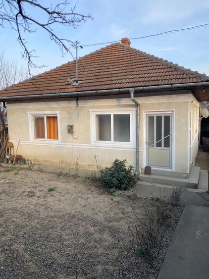 Casa de vanzare - 1