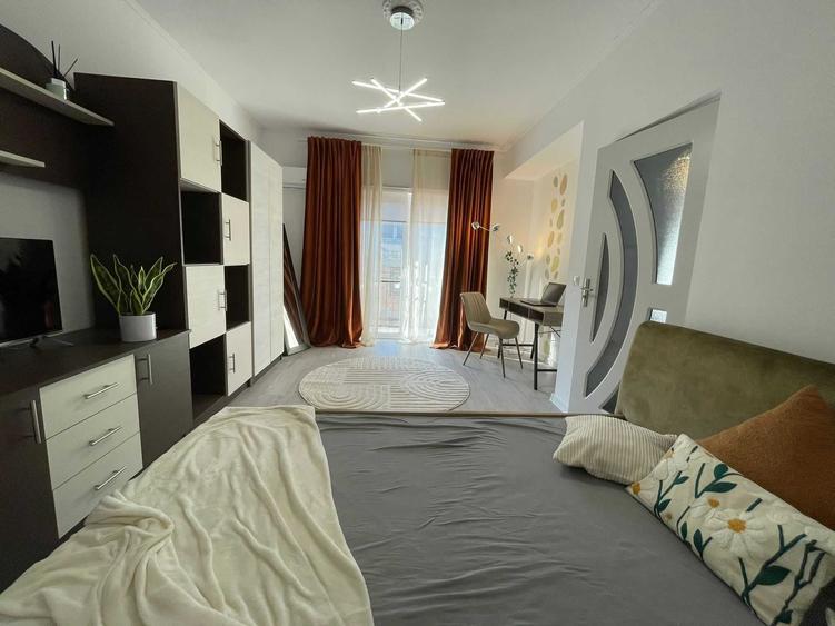 Apartament cu 2 camere semidecomandat în Florești