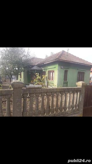 Casă cu 4 camere cu Teren 1600 Mp în Goicea