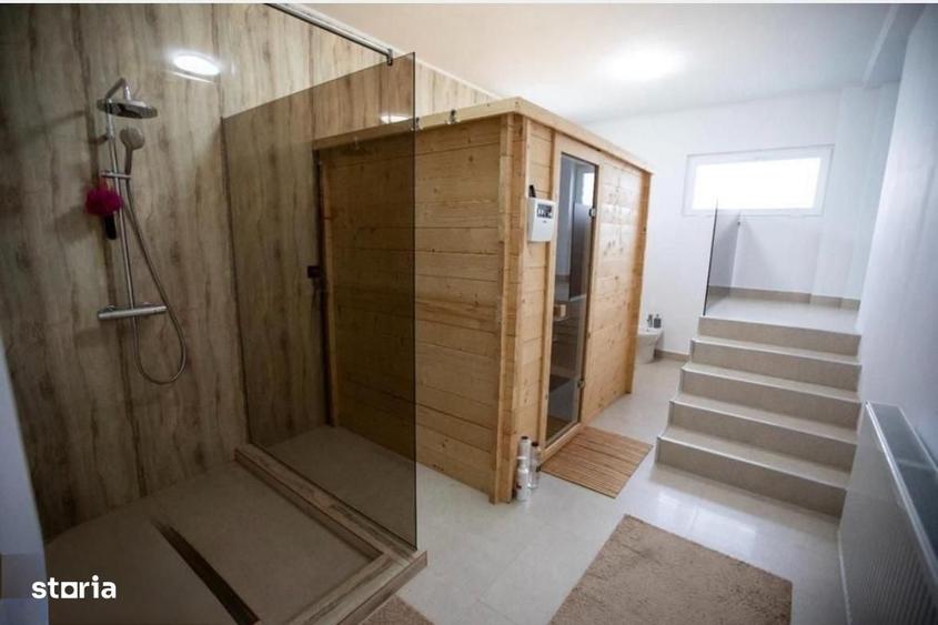 Casă cu 4 camere cu Teren 421 Mp în Central