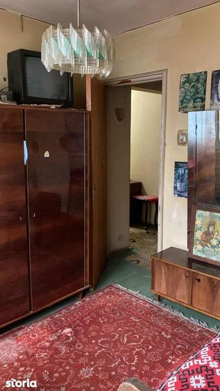 Apartament cu 4 camere în Militari