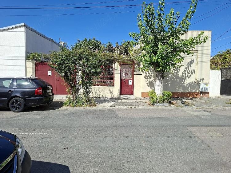 Casă cu Teren 293 Mp în Faleza Nord