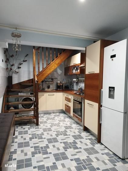 Casă cu 4 camere cu Teren 516 Mp în Brâncoveanu