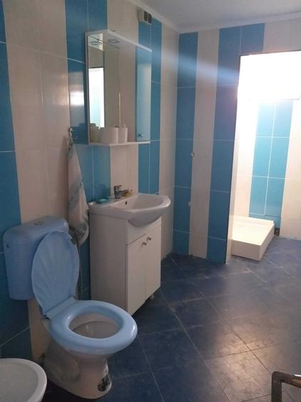 Casă cu 4 camere în Polovragi