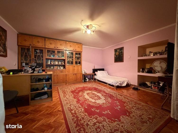 Casă cu 4 camere în Chișoda
