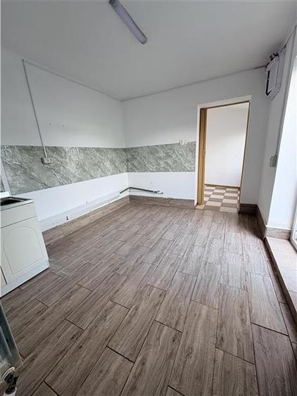 Spațiu comercial, de 30 mp, în Gara