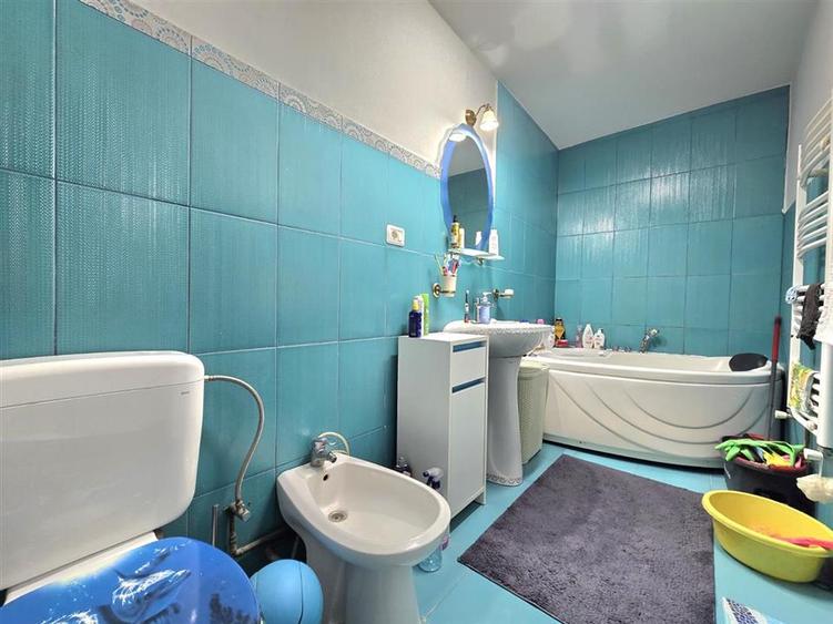 Casă individuală cu 4 camere cu Teren 549 Mp în Podgoria