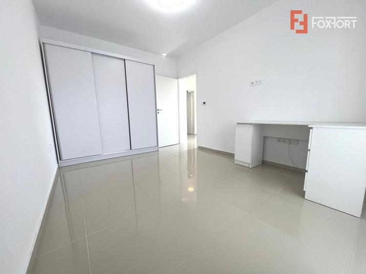 Duplex cu 3 camere cu Canalizare în Giroc