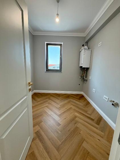 Apartament cu 3 camere decomandat în Aviației