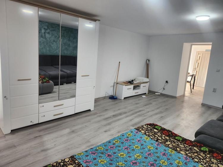 Casă cu 3 camere în Central
