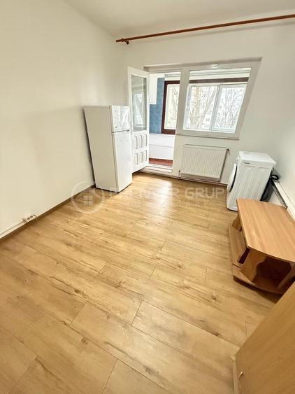 Garsonieră decomandată în Alexandru cel Bun