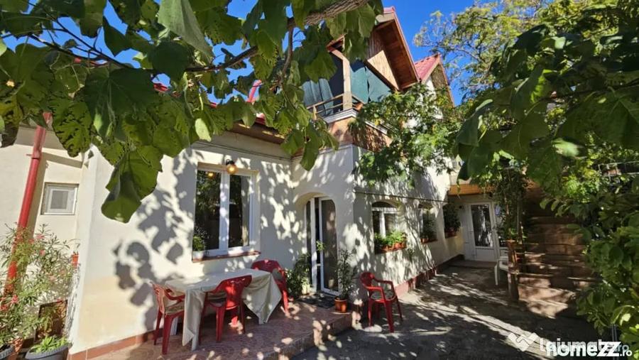 Casă cu 5 camere cu Teren 267 Mp în Pieptănari