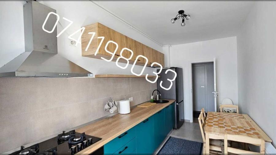 Apartament cu 3 camere decomandat în Parcul Carol