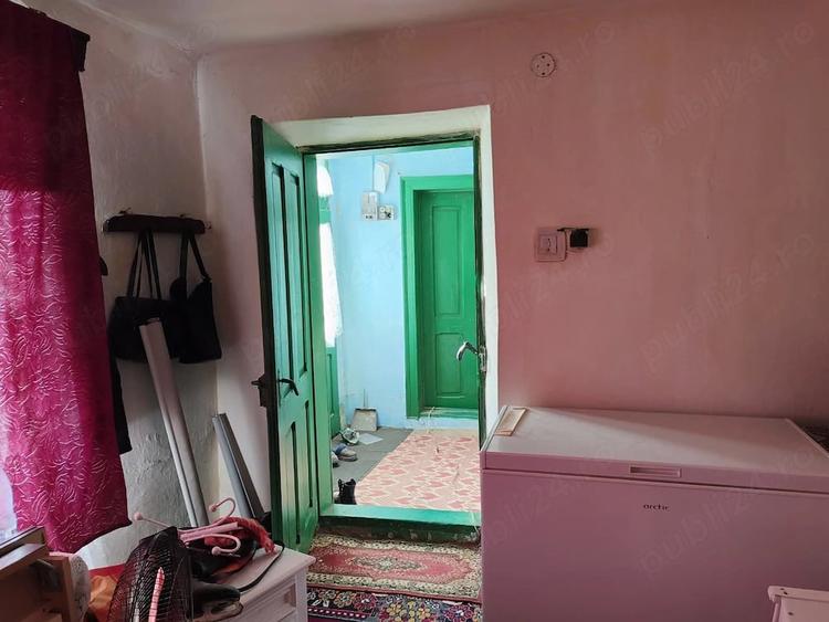 Casă cu Teren 1700 Mp în Central