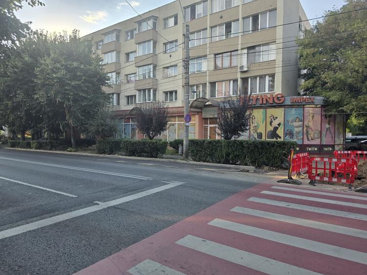 Spațiu comercial, de 150 mp, în Central