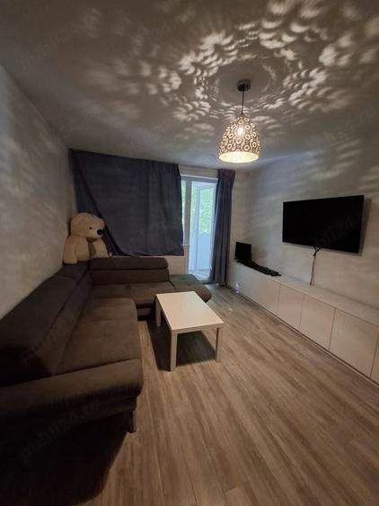 Apartament cu 2 camere semidecomandat în Brâncoveanu
