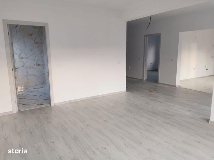 Casă cu 3 camere cu Teren 130 Mp în Vânători