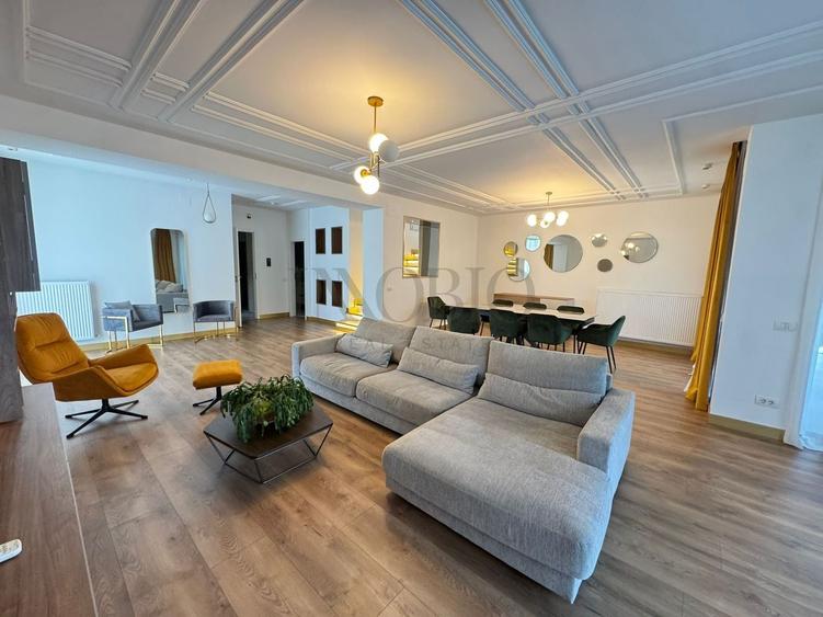 Casă individuală cu 6 camere cu Canalizare în Băneasa