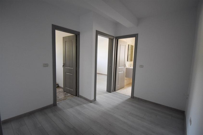 Apartament cu 2 camere decomandat în Bucium