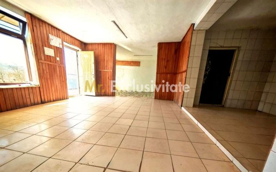 Spațiu comercial, de 140 mp, în Dârmănești