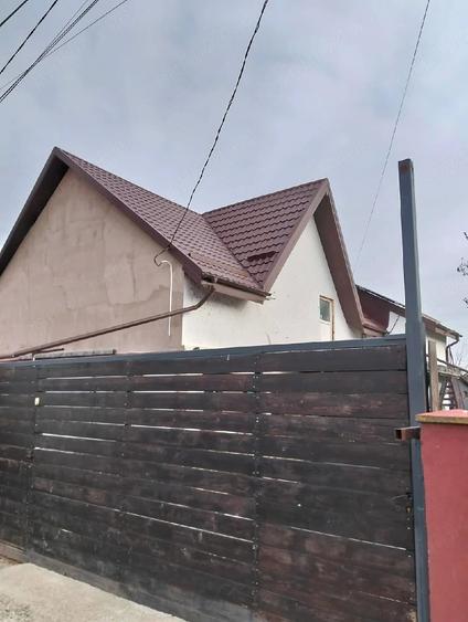 Casă cu 3 camere cu Teren 533 Mp în Căpățânești