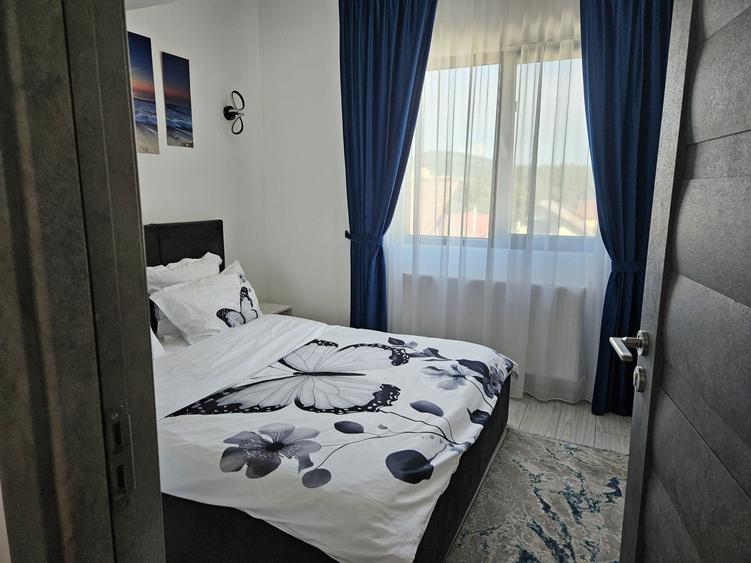 Apartament cu 2 camere decomandat în Exterior Vest