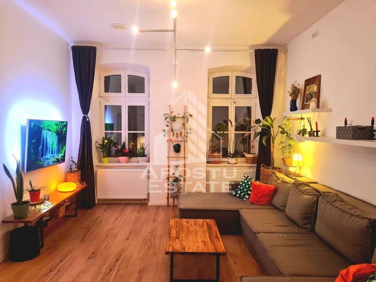 Apartament cu 3 camere nedecomandat, mobilat în Badea Cârțan