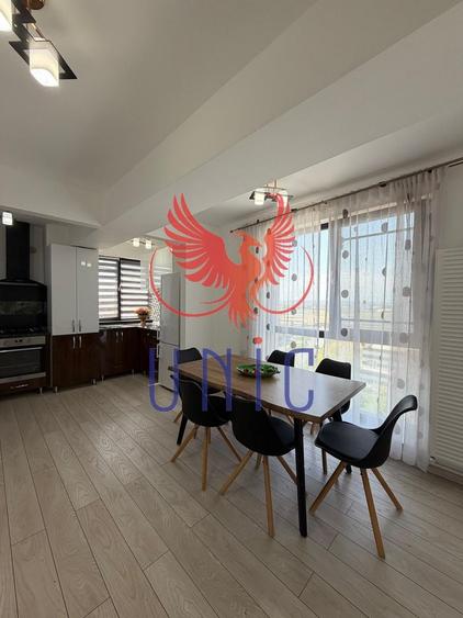 Apartament cu 3 camere nedecomandat, mobilat în Calea Severinului