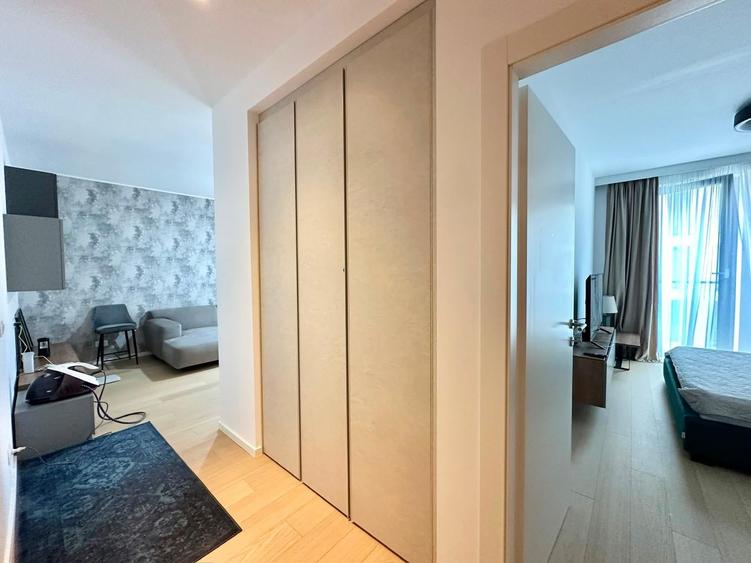 Apartament cu 2 camere decomandat în Băneasa