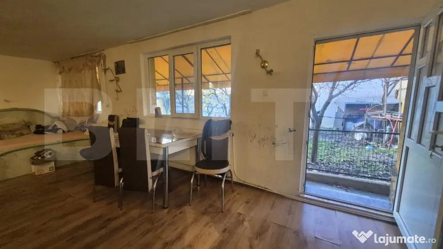 Casă cu 5 camere cu Teren 364 Mp în 14 Mai