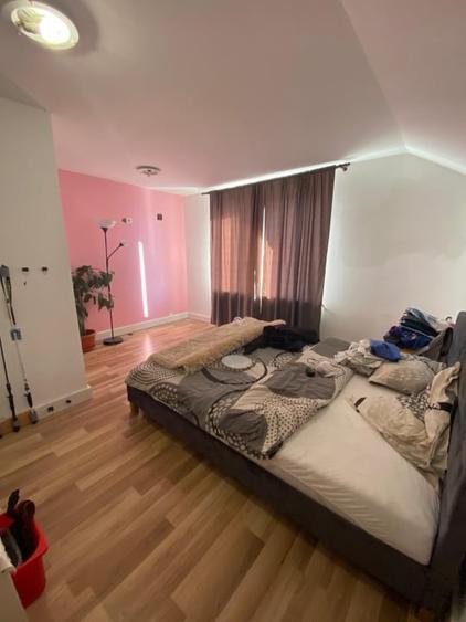 Casă individuală cu 5 camere cu Canalizare în Tămaia