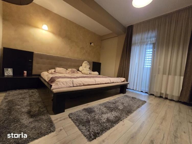 Apartament cu 3 camere în Cetate