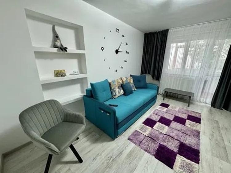 Apartament 2 camere, DECOMANDAT, zona Cantemir - Podu de Piatra - 1