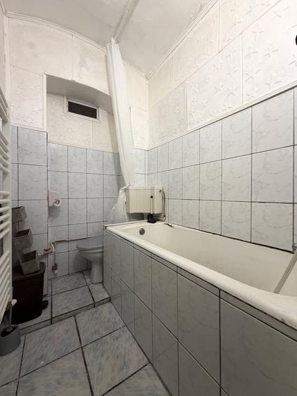 Garsonieră decomandată, mobilată în Bălcescu