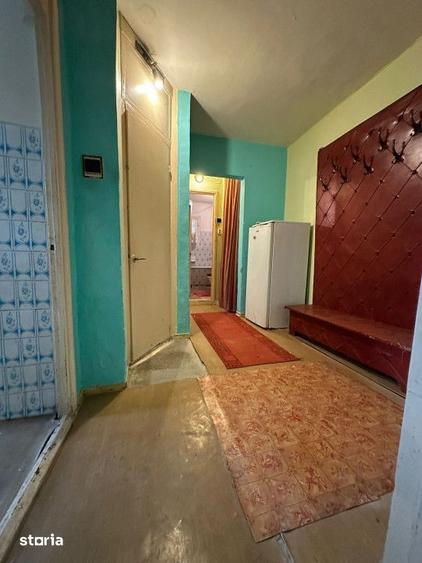 - Apartament 2 camere decomandat, zona Independentei, etaj 2 - 6