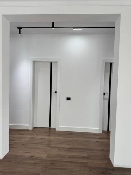 Casă cu 4 camere în Exterior Vest