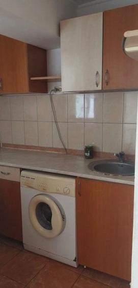 Garsonieră decomandată, mobilată în Galata