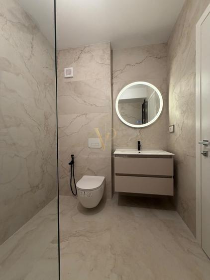 Apartament cu 3 camere decomandat în Pipera