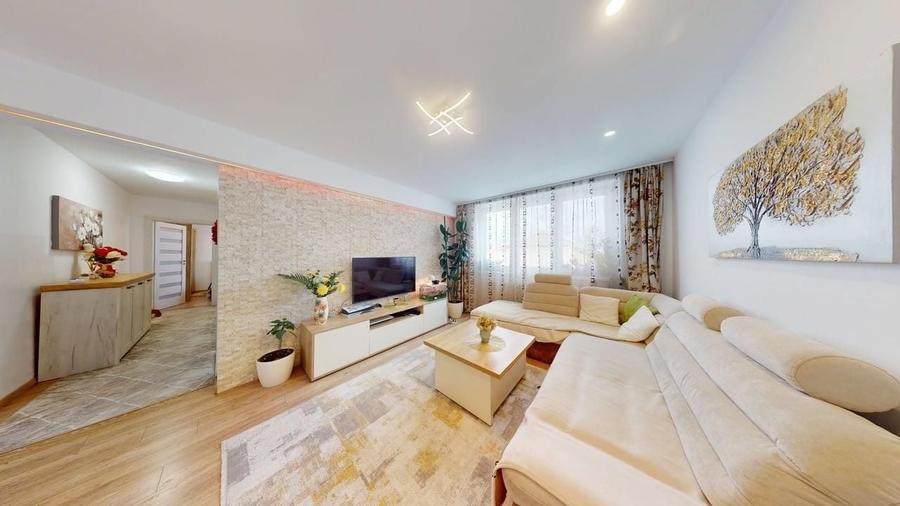 Apartament cu 3 camere în Hipodrom 1