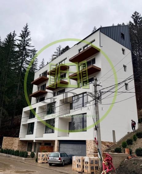 Apartament cu 3 camere decomandat în Clăbucet