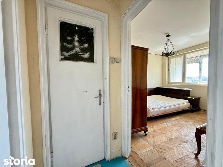 Apartament cu 2 camere în Tei