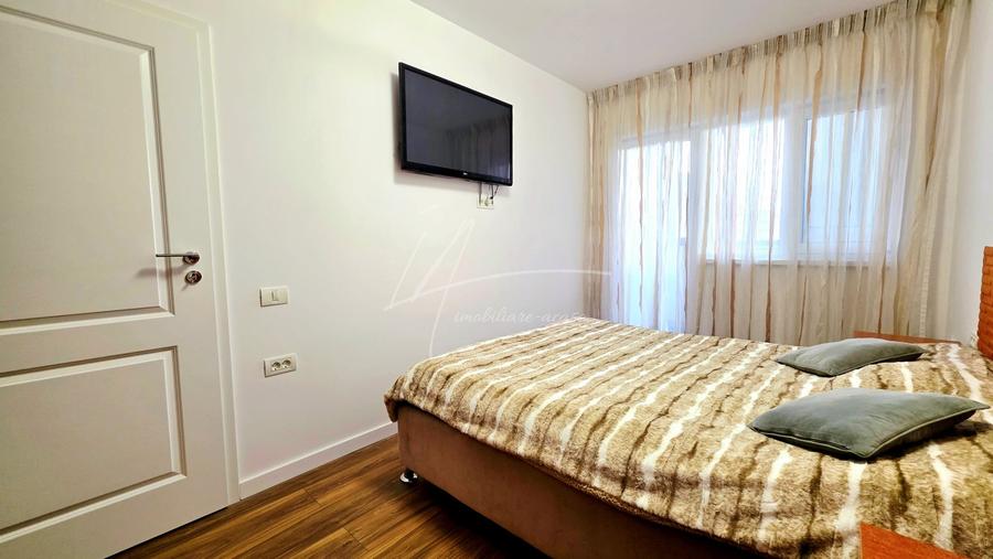 Apartament cu 2 camere semidecomandat, mobilat în Berceni